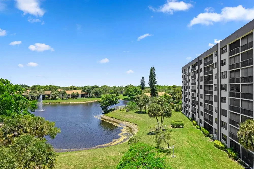 1266 S MILITARY TRAIL #525 Deerfield Beach, FL 33442