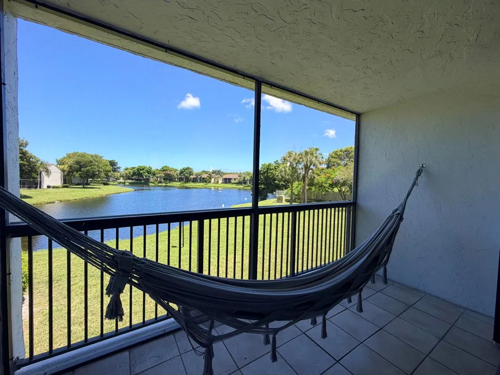 1266 S MILITARY TRAIL #525 Deerfield Beach, FL 33442