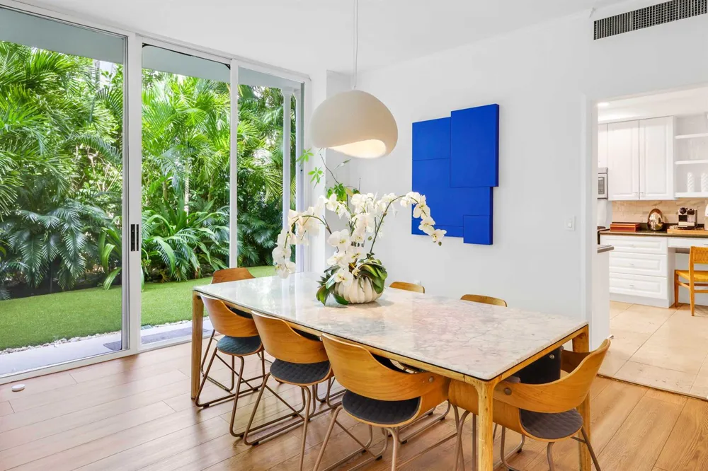429 Australian Avenue #3 Palm Beach, FL 33480