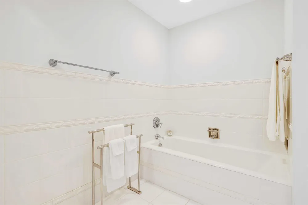 429 Australian Avenue #3 Palm Beach, FL 33480