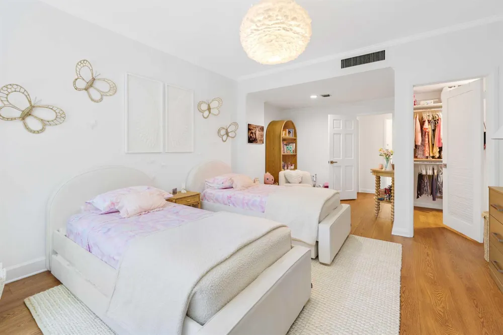 429 Australian Avenue #3 Palm Beach, FL 33480