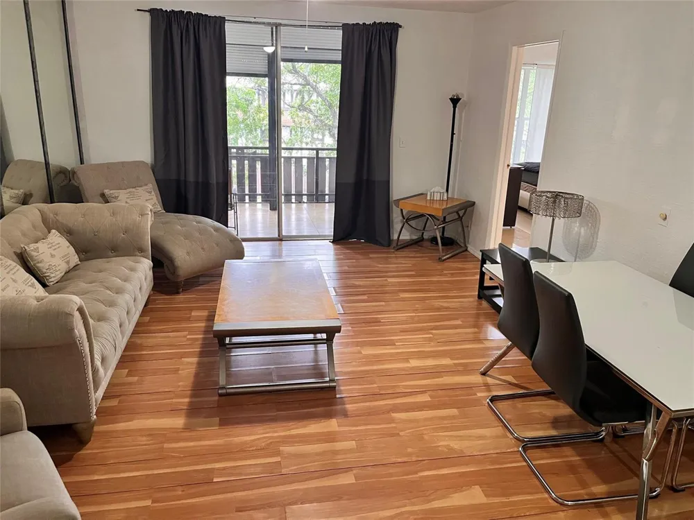 3710 Inverrary Drive #3Y Lauderhill, FL 33319