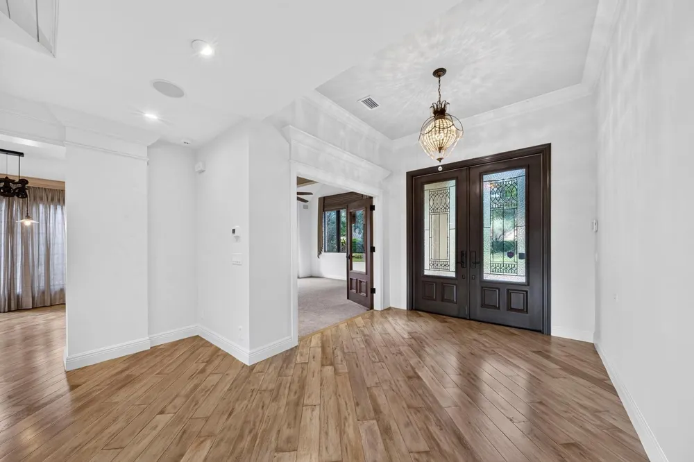 5591 W Leitner Drive Coral Springs, FL 33067
