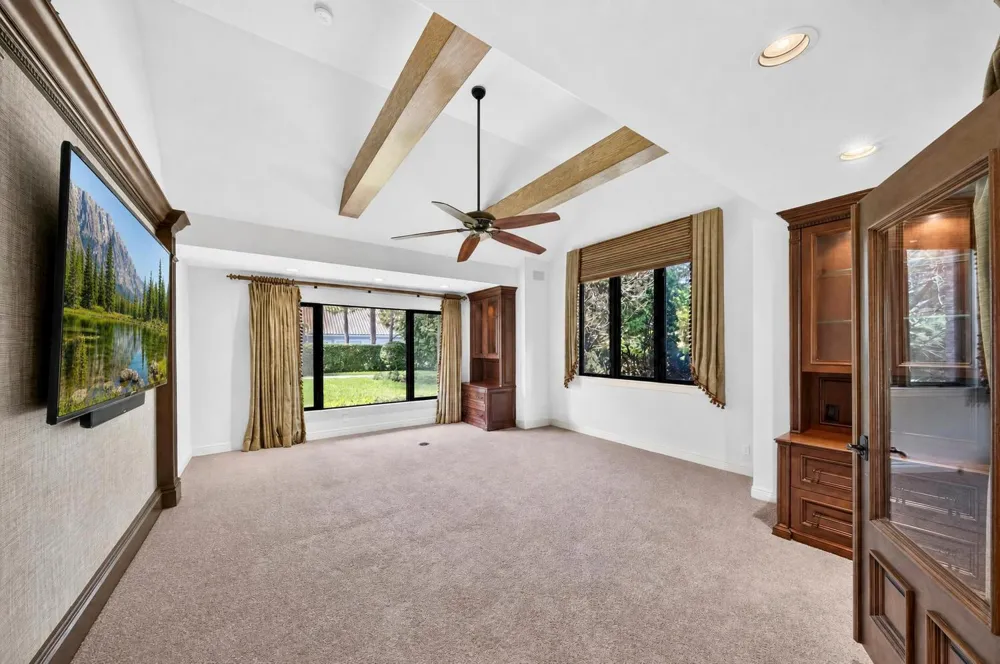 5591 W Leitner Drive Coral Springs, FL 33067