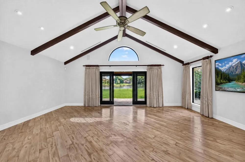 5591 W Leitner Drive Coral Springs, FL 33067