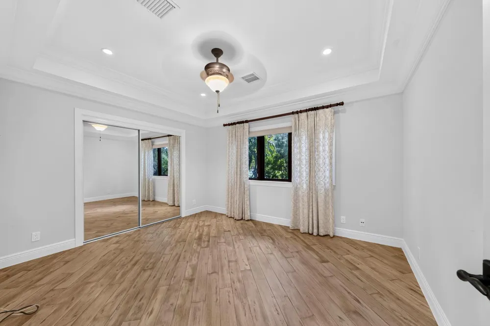 5591 W Leitner Drive Coral Springs, FL 33067