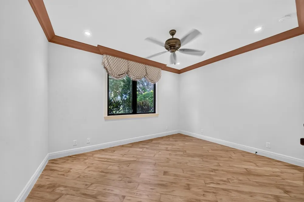 5591 W Leitner Drive Coral Springs, FL 33067