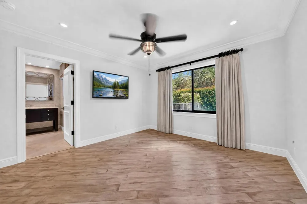 5591 W Leitner Drive Coral Springs, FL 33067