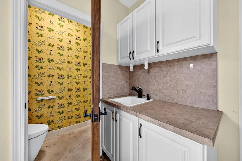 5591 W Leitner Drive Coral Springs, FL 33067