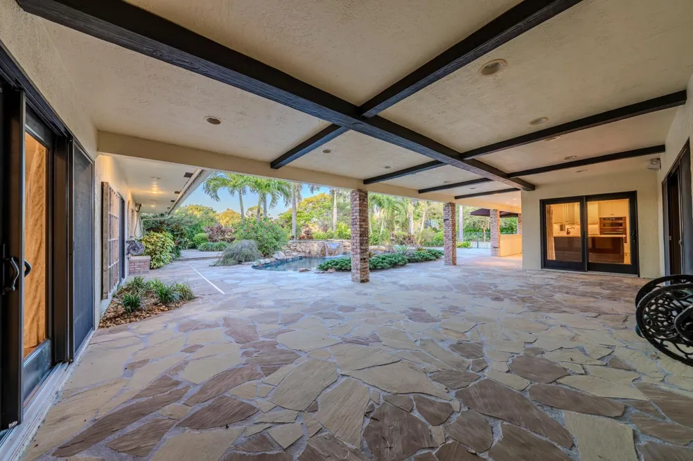 5591 W Leitner Drive Coral Springs, FL 33067