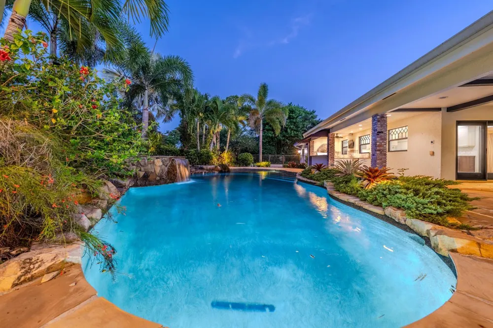 5591 W Leitner Drive Coral Springs, FL 33067