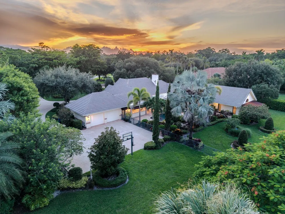 5591 W Leitner Drive Coral Springs, FL 33067
