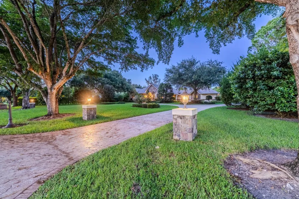 5591 W Leitner Drive Coral Springs, FL 33067