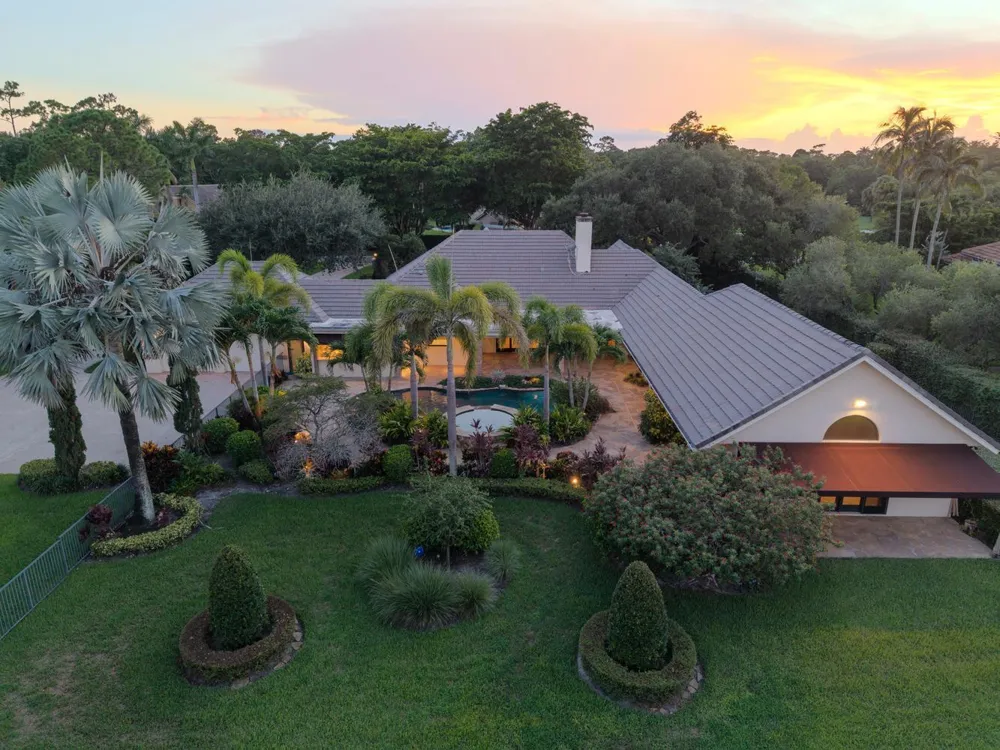 5591 W Leitner Drive Coral Springs, FL 33067