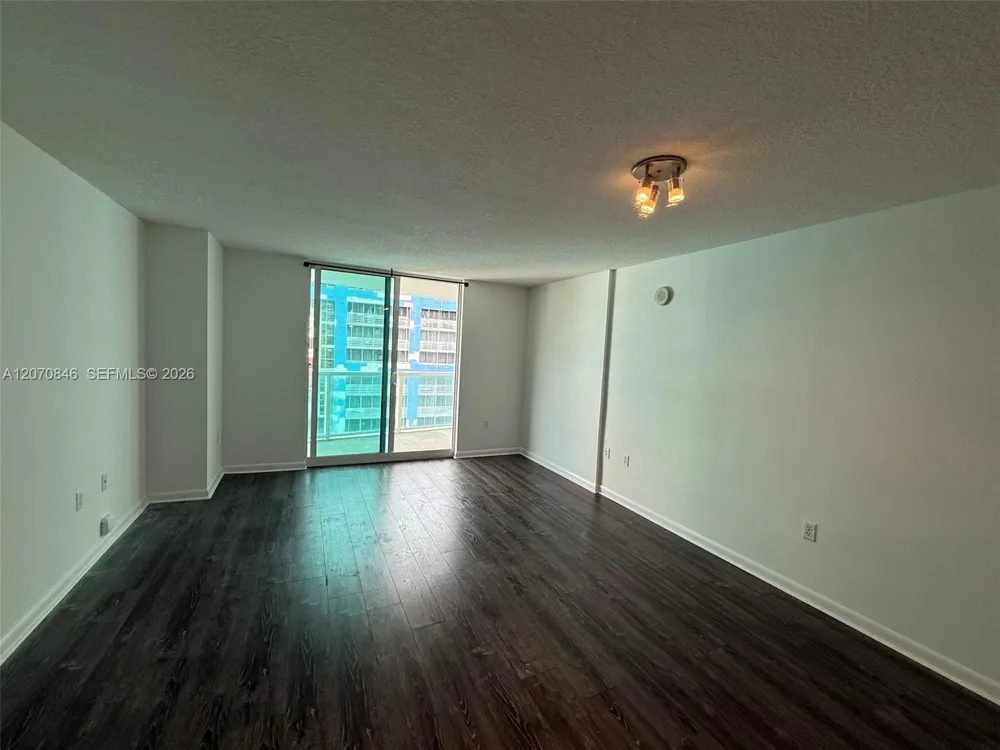 2101 Brickell Ave #1002 Miami, FL 33129