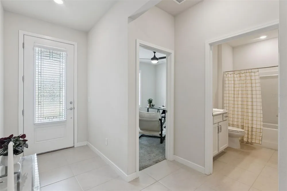 2220 CANOPY TERRACE BOULEVARD Deland, FL 32724