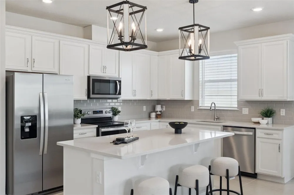 2220 CANOPY TERRACE BOULEVARD Deland, FL 32724