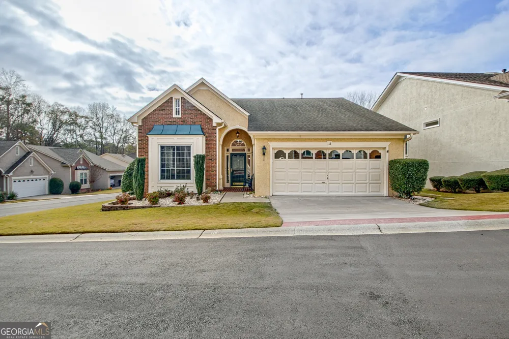 118 Augusta DR Peachtree City, GA 30269