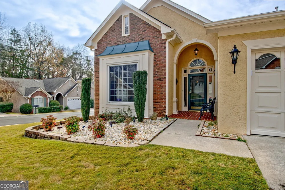 118 Augusta DR Peachtree City, GA 30269