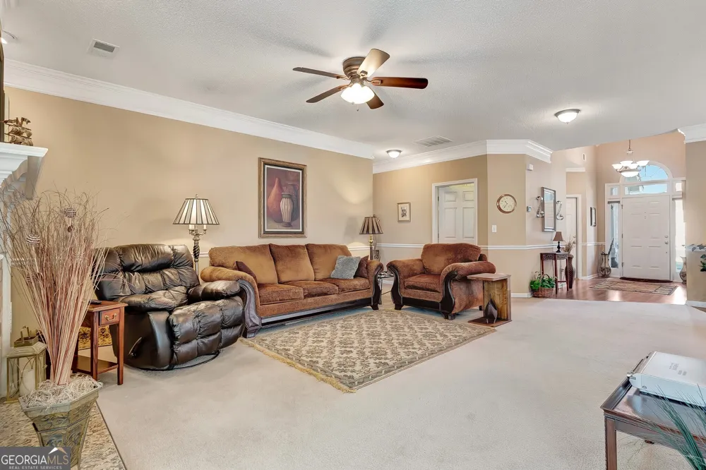 118 Augusta DR Peachtree City, GA 30269