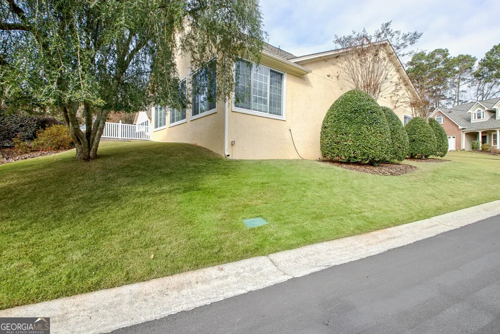 118 Augusta DR Peachtree City, GA 30269