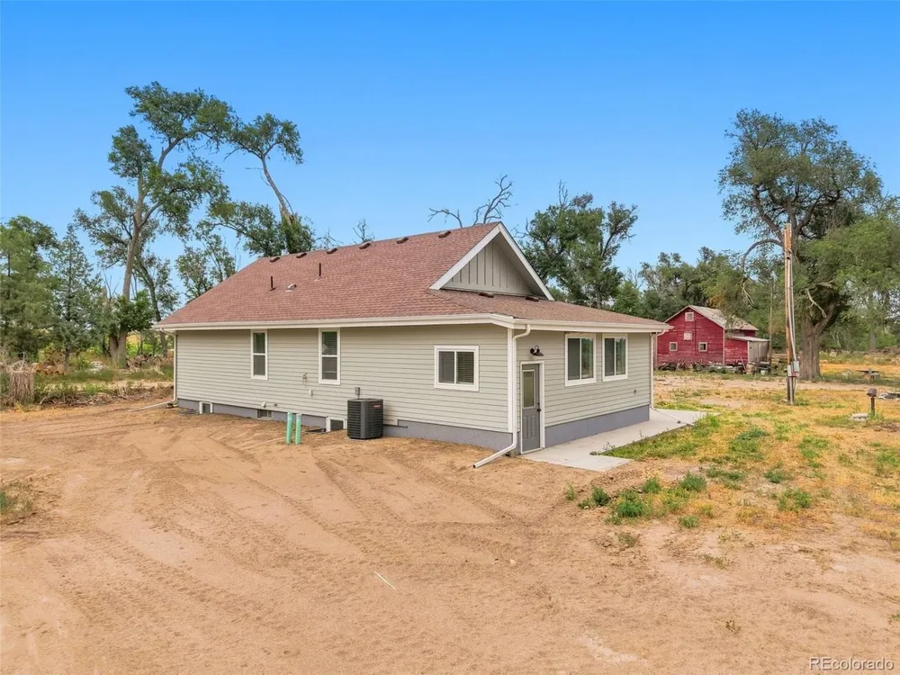 23240 County Road 21 Fort Morgan, CO 80701