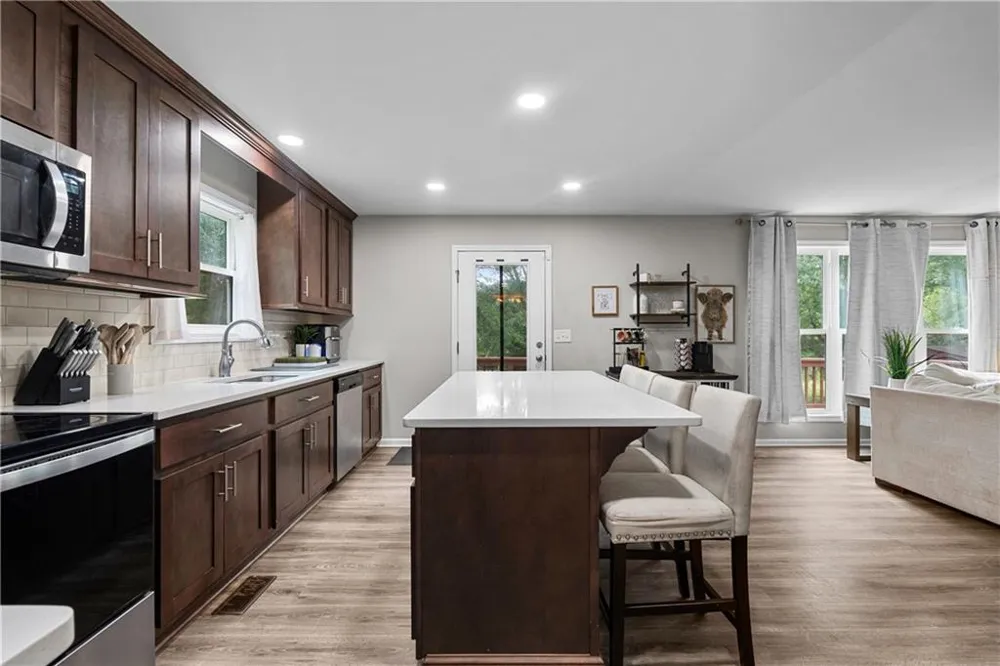 303 Gamble Drive Carrollton, GA 30277