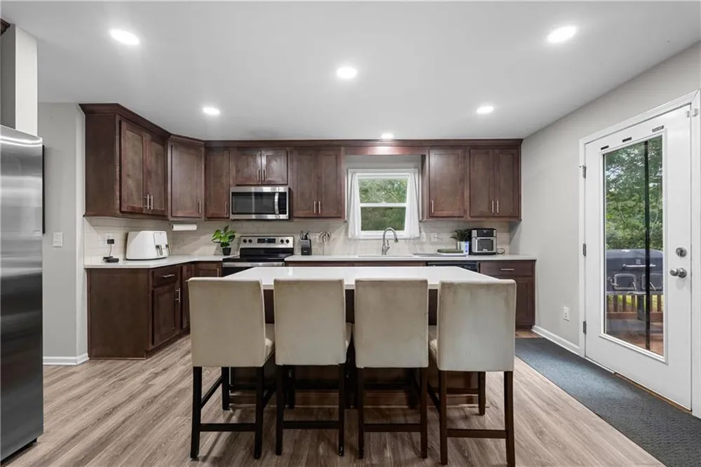 303 Gamble Drive Carrollton, GA 30277