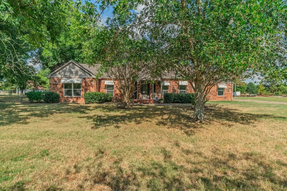 1916 Church Street Sulphur Springs, TX 75482