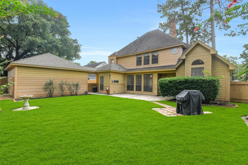 5623 Spring Lodge Drive Kingwood, TX 77345