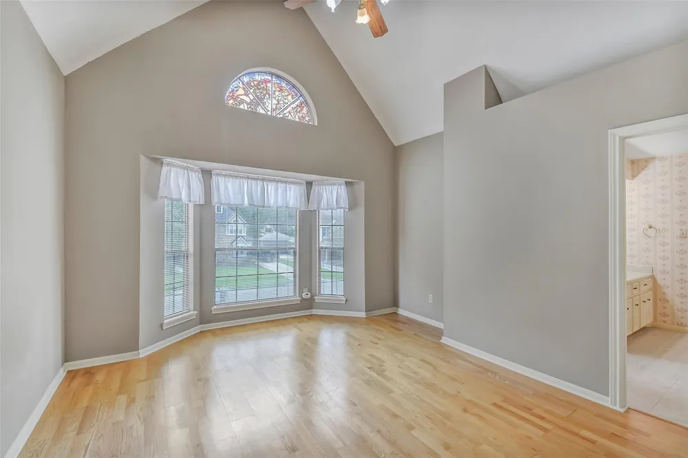 5623 Spring Lodge Drive Kingwood, TX 77345