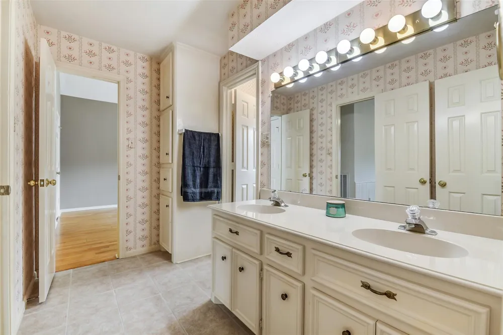 5623 Spring Lodge Drive Kingwood, TX 77345