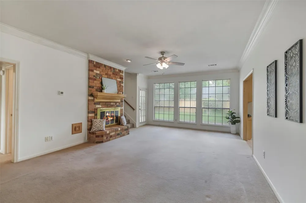 5623 Spring Lodge Drive Kingwood, TX 77345