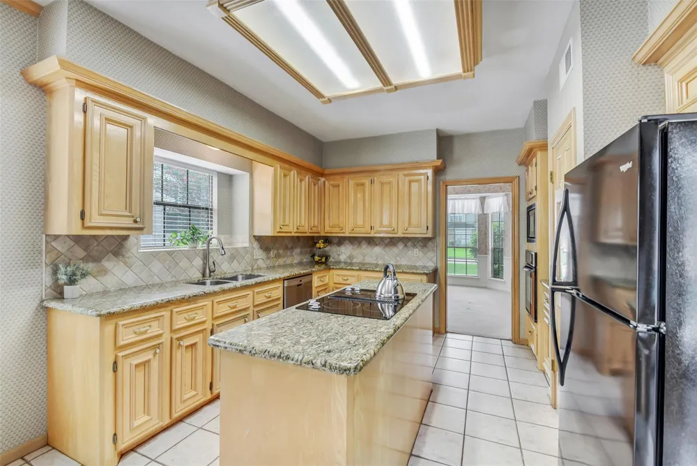 5623 Spring Lodge Drive Kingwood, TX 77345