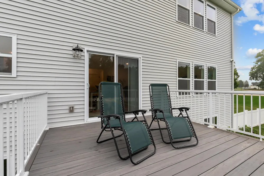 137 Tiger Lillie Lane Niles, MI 49120