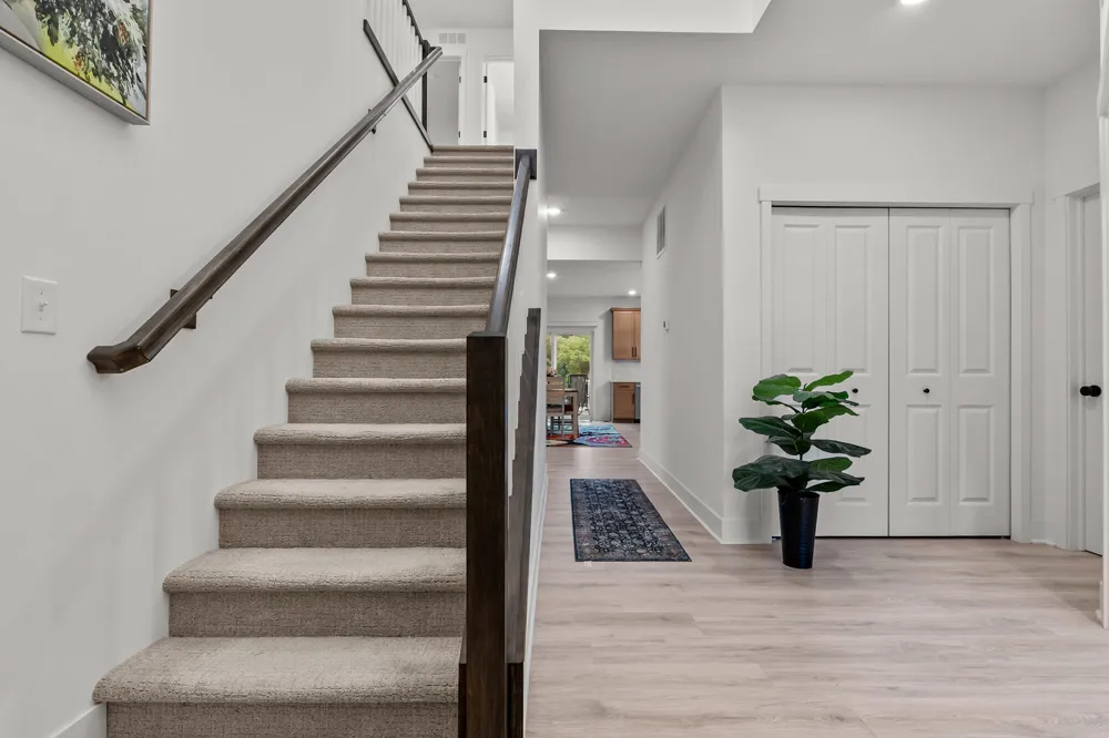 137 Tiger Lillie Lane Niles, MI 49120