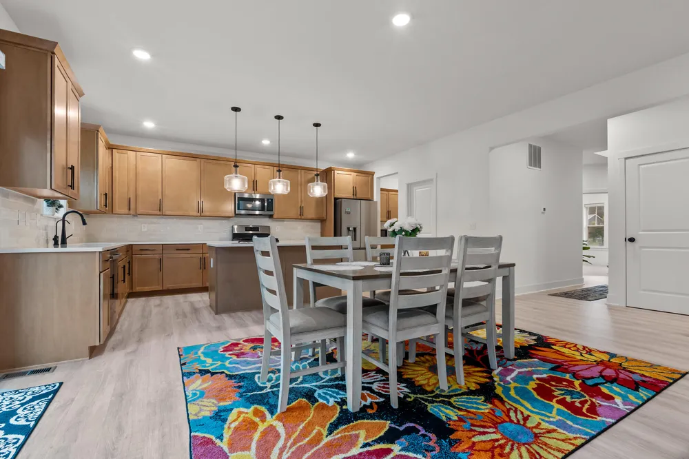 137 Tiger Lillie Lane Niles, MI 49120