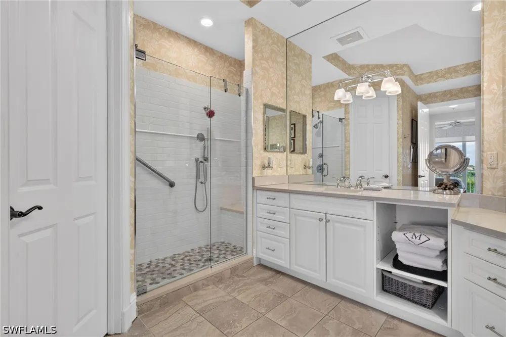 STAR POINT LANE #2-201 Naples, FL 34112