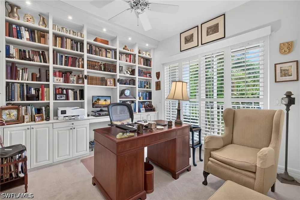 STAR POINT LANE #2-201 Naples, FL 34112
