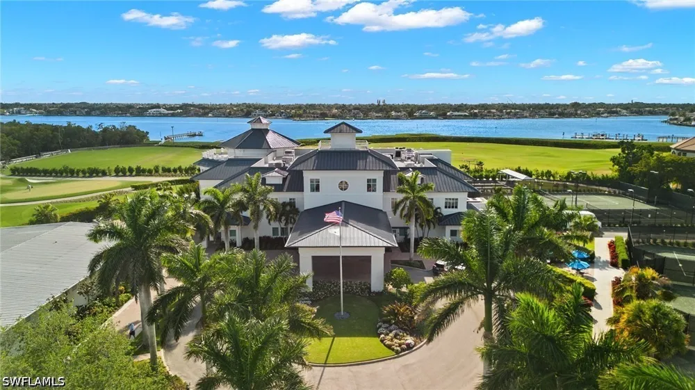 STAR POINT LANE #2-201 Naples, FL 34112