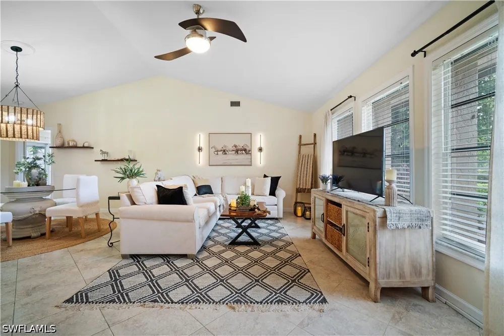 Queens Boulevard Naples, FL 34112