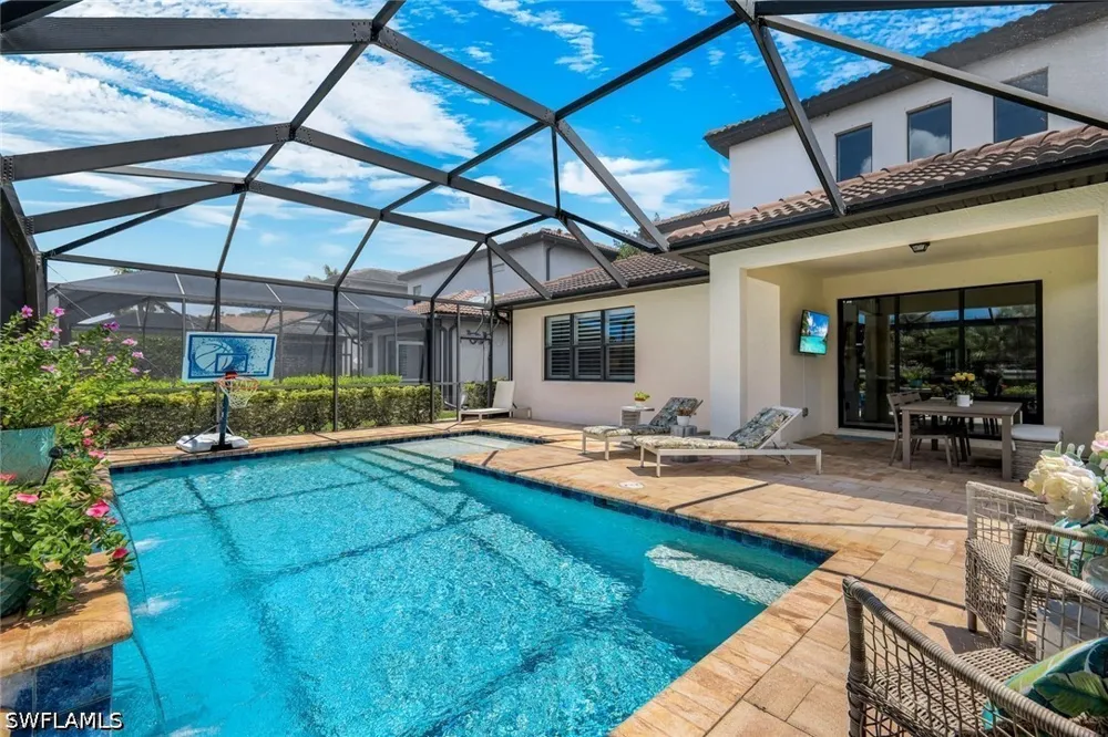 Wilton Drive Naples, FL 34109