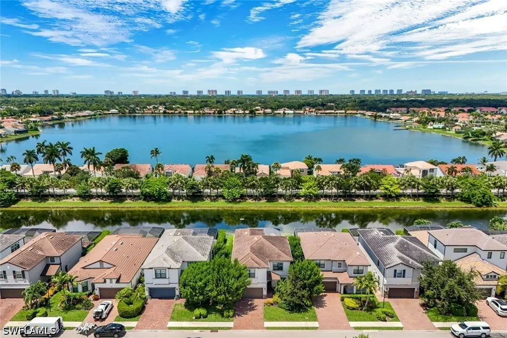 Wilton Drive Naples, FL 34109