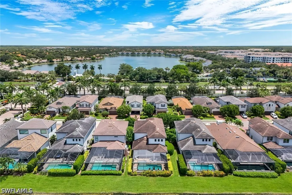 Wilton Drive Naples, FL 34109