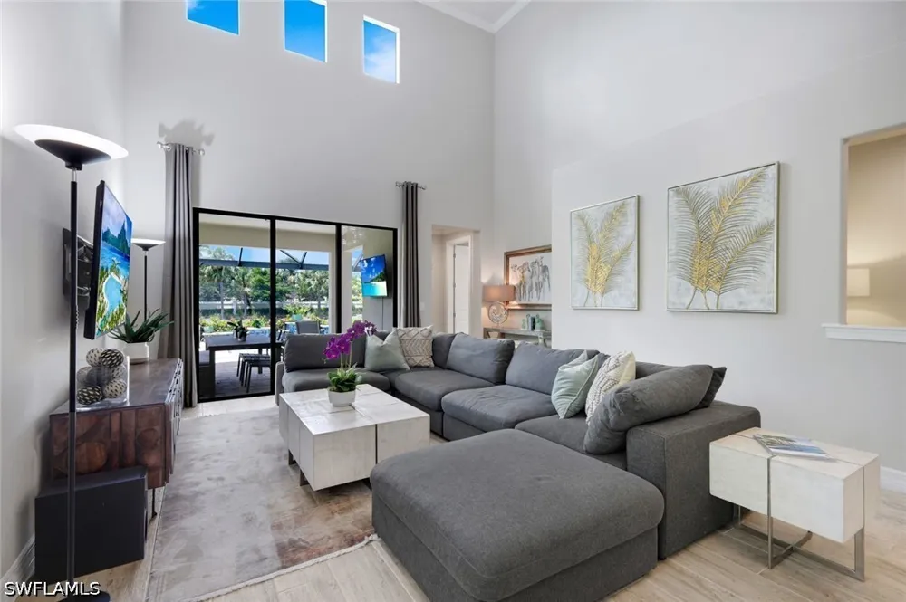 Wilton Drive Naples, FL 34109
