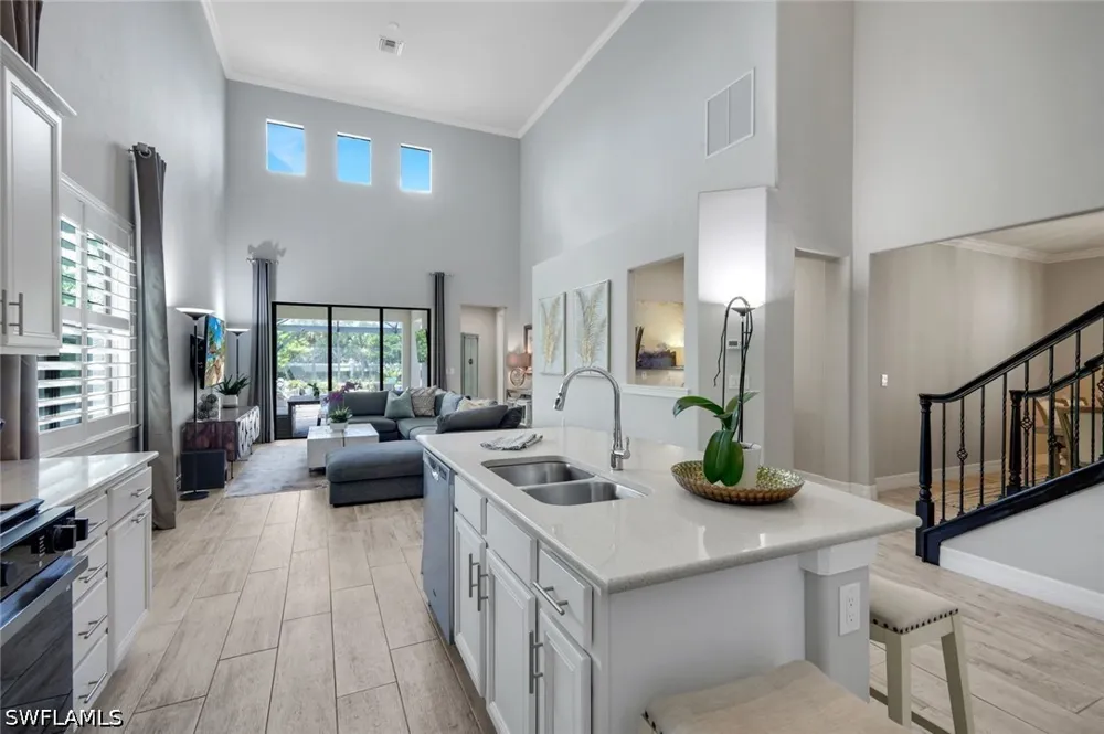 Wilton Drive Naples, FL 34109