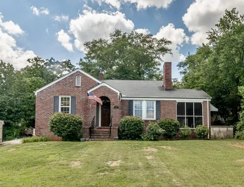 703 Hickman Road