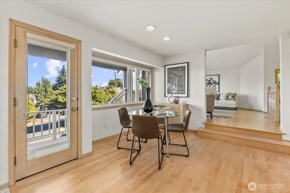 9009 45th Avenue NE Seattle, WA 98115