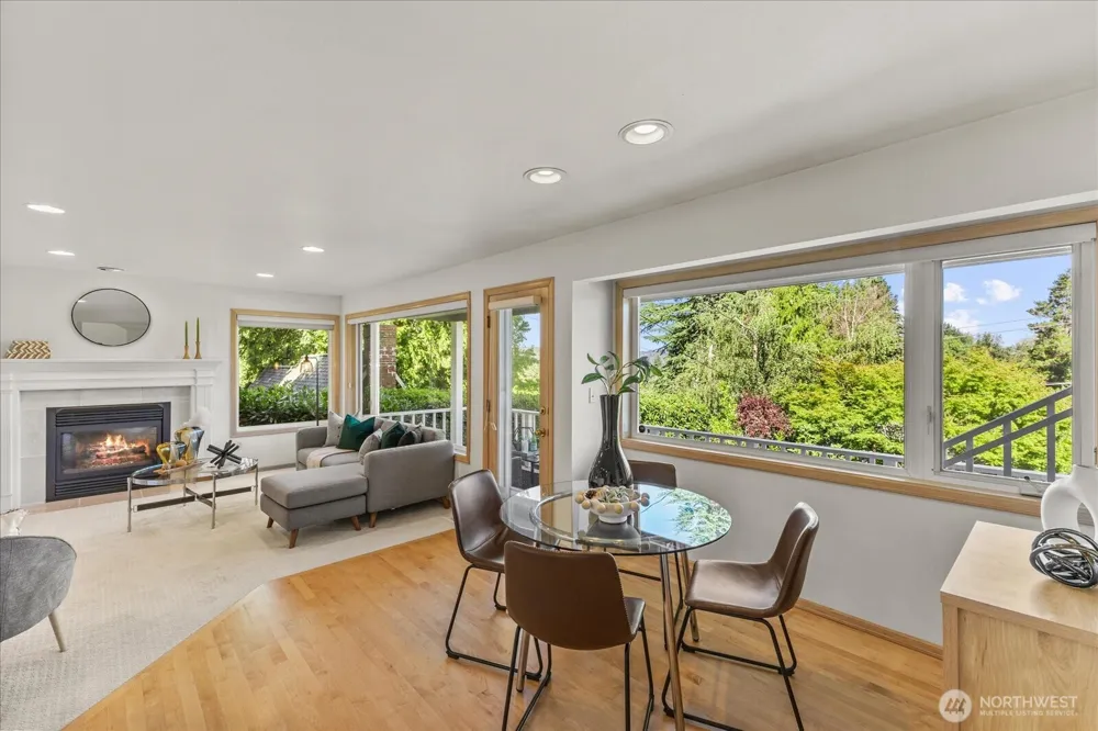 9009 45th Avenue NE Seattle, WA 98115