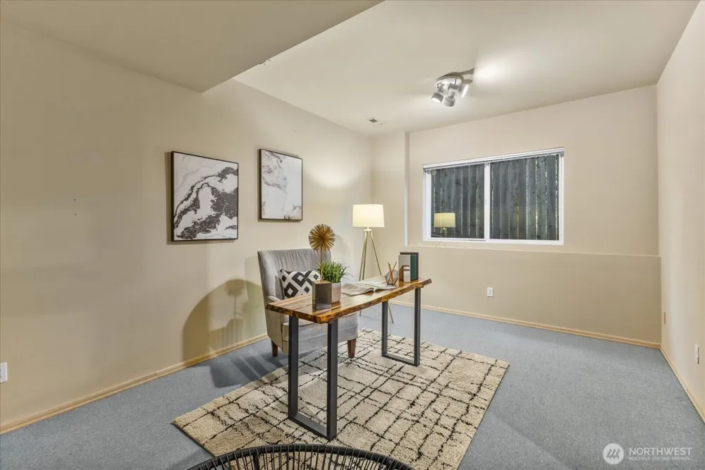 9009 45th Avenue NE Seattle, WA 98115
